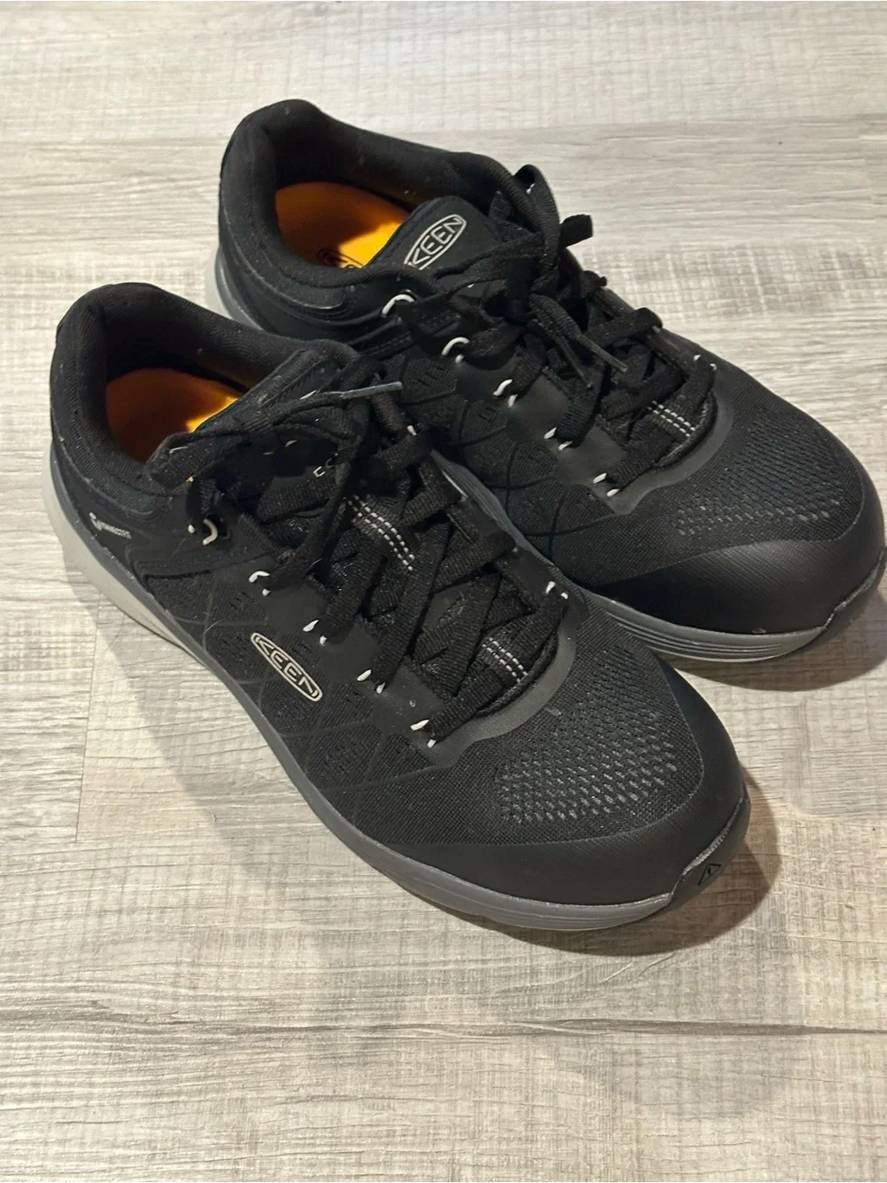 Keen steel toe